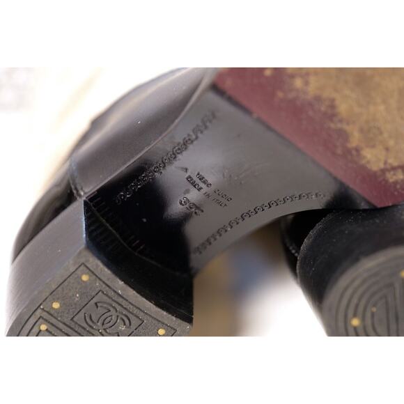 Chanel Beige Paris-Grece CC Canvas Colorblock Pattern Leather Boots (Size 39) - Picture 6 of 7